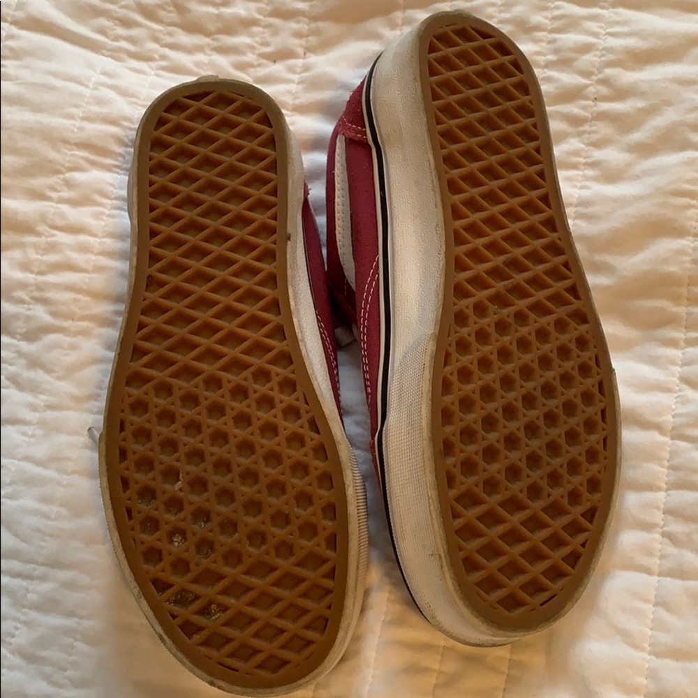 Vans - Picture 2 of 2